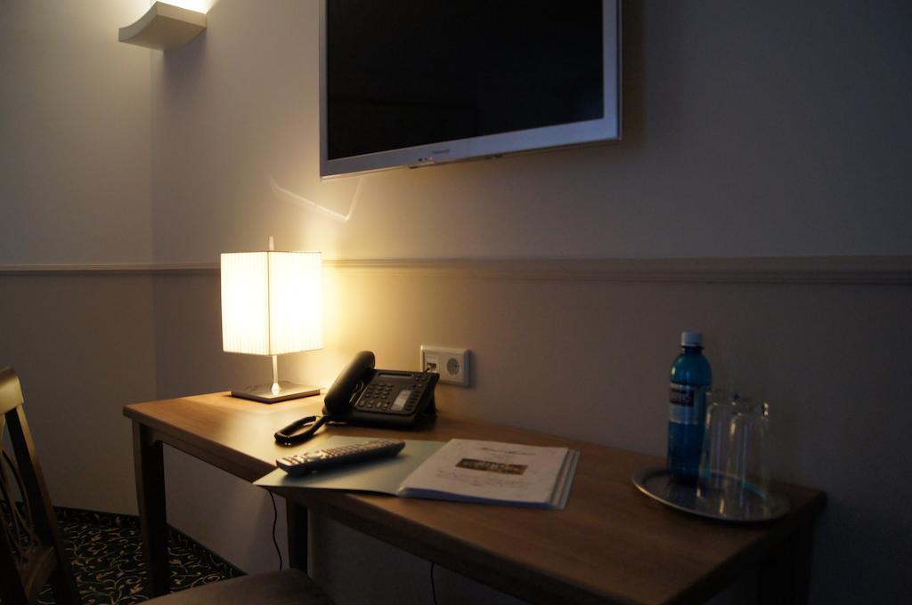 Hotel Andreas Dresden Rum bild